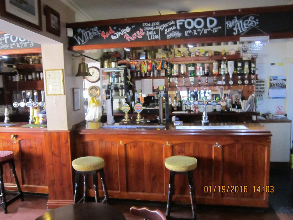 Queen Mary Inn Poole Zewnętrze zdjęcie